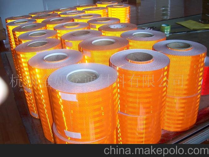 橙色車身貼 讓愛車煥然一新的個性之選